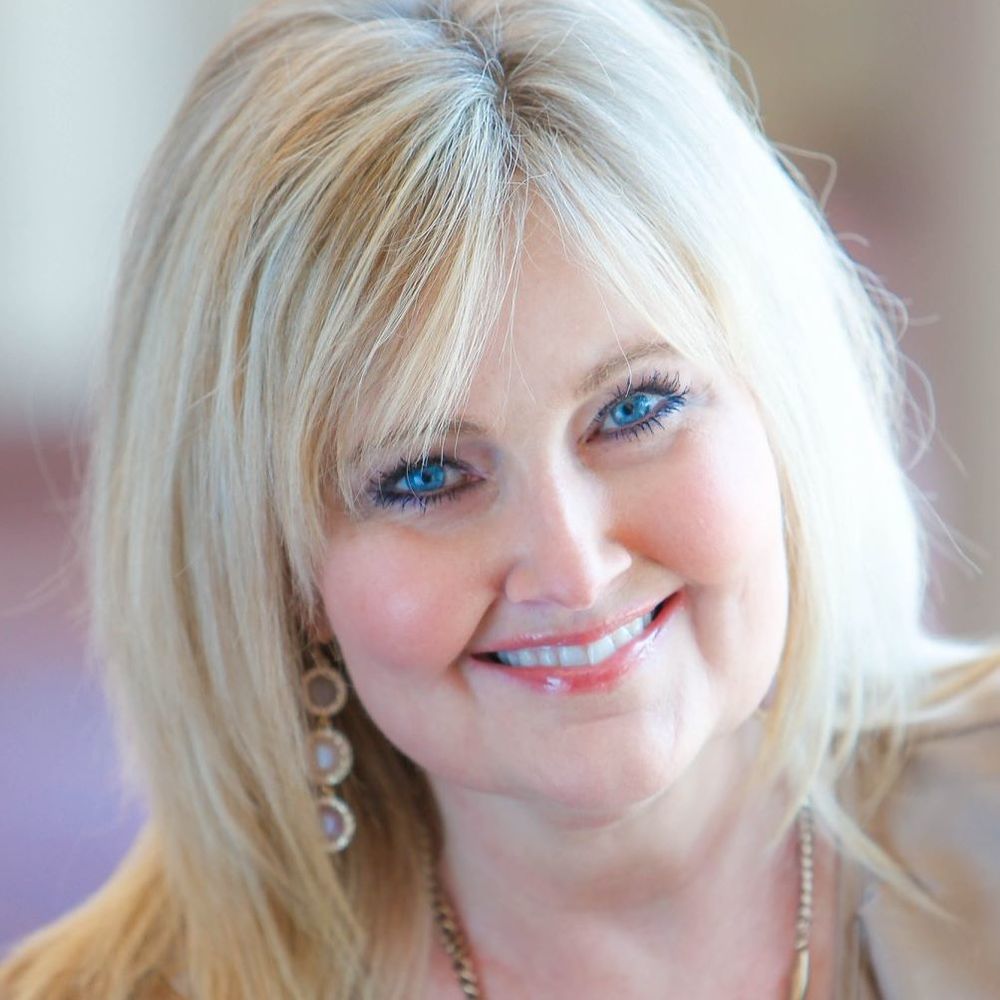 Meet your Posher, Karon